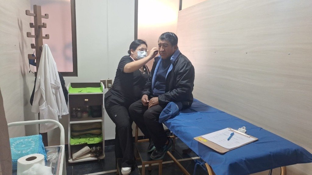 Examen Otoscópico Examen Otoscópico del Oído